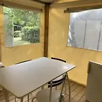 Zecamping 3 Dog Friendly Avec Piscine Dans Un Environnement Calme Camping 3*