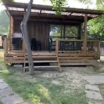 Camping Zecamping 3 Dog Friendly Avec Piscine Dans Un Environnement Calme