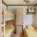 Camping Zecamping 3 Dog Friendly Avec Piscine Dans Un Environnement Calme