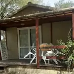Zecamping 3 Dog Friendly Avec Piscine Dans Un Environnement Calme 3*