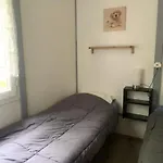 Zecamping 3 Dog Friendly Avec Piscine Dans Un Environnement Calme Camping 3*
