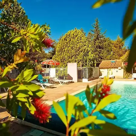 Zecamping 3 Dog Friendly Avec Piscine Dans Un Environnement Calme Жуна