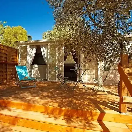 Zecamping 3 Dog Friendly Avec Piscine Dans Un Environnement Calme 3*