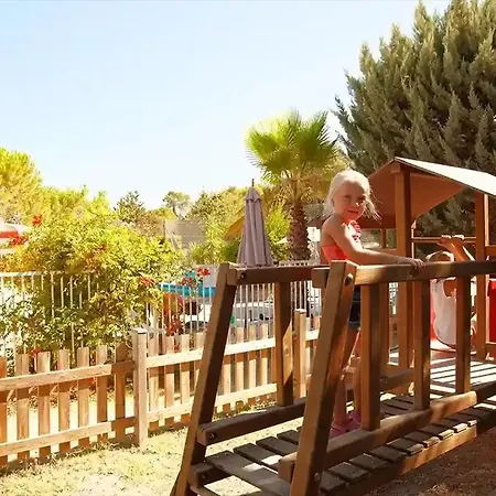 Zecamping 3 Dog Friendly Avec Piscine Dans Un Environnement Calme 3*