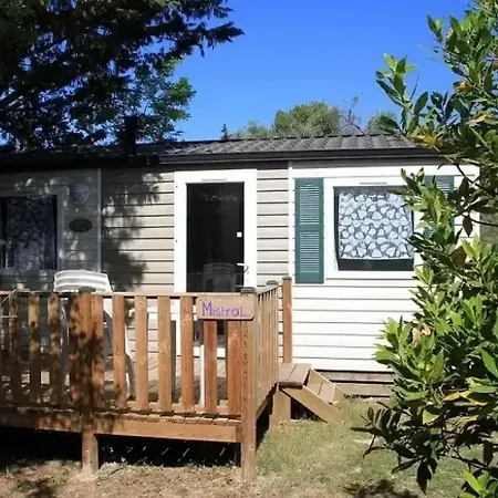Zecamping 3 Dog Friendly Avec Piscine Dans Un Environnement Calme 3*