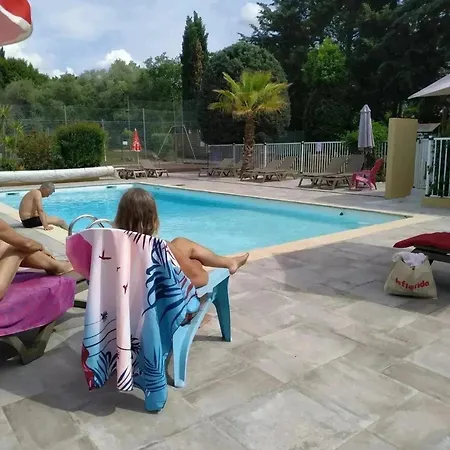 Zecamping 3 Dog Friendly Avec Piscine Dans Un Environnement Calme 3* Junas