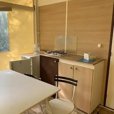 Parque de Campismo Zecamping 3 Dog Friendly Avec Piscine Dans Un Environnement Calme Junas