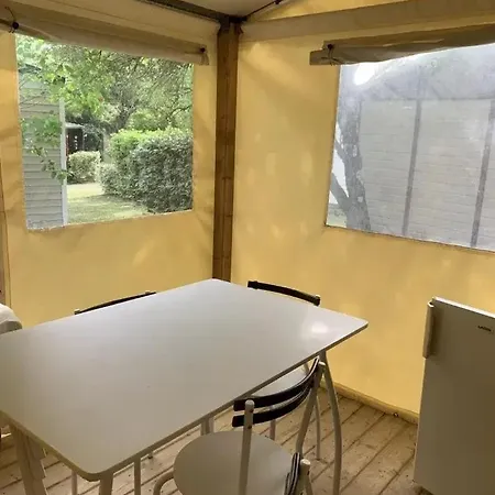 Zecamping 3 Dog Friendly Avec Piscine Dans Un Environnement Calme Parque de Campismo 3*