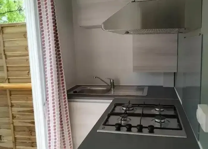 Κάμπινγκ 3 Etoiles - Piscine - Ccbefeg Junas