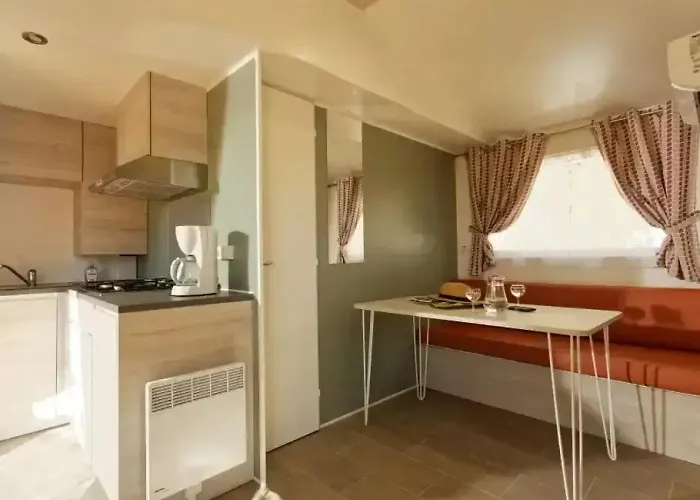 3 Etoiles - Piscine - Ccbefeg Κάμπινγκ Junas