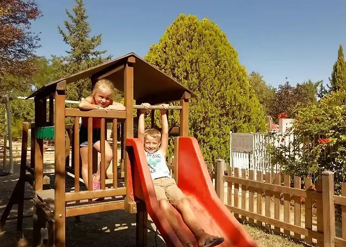 3 Etoiles - Piscine - Ccbefeg 3*