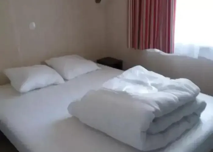 3 Etoiles - Piscine - Ccbefeg Κάμπινγκ