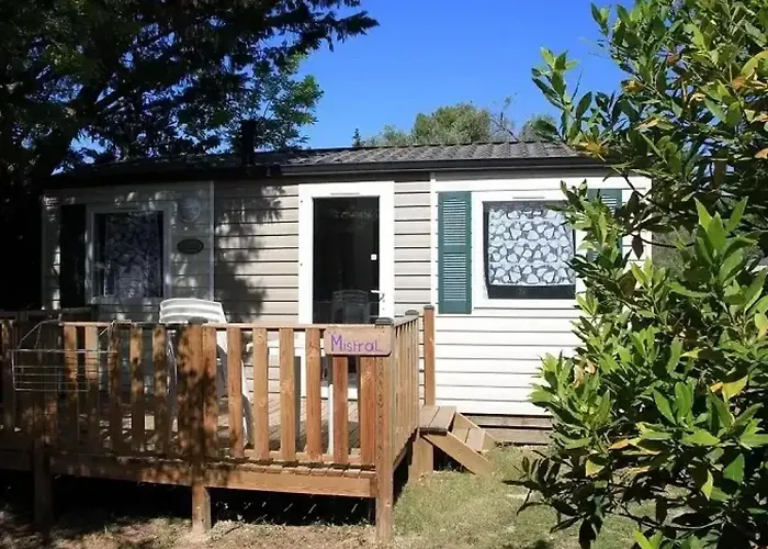 3 Etoiles - Piscine - Ccbefeg 3*