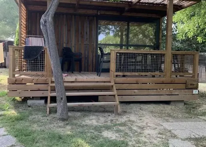 Κάμπινγκ 3 Etoiles - Piscine - Ccbefeg